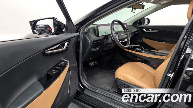 Kia EV6 2022 — photo 13