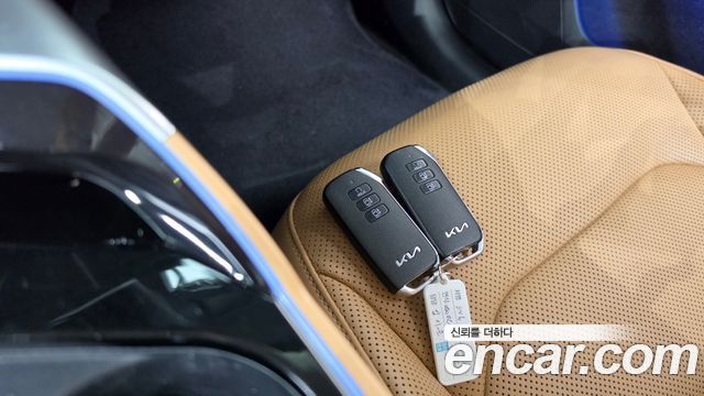 Kia EV6 2022 — photo 21