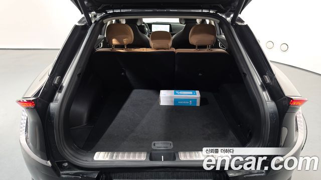 Kia EV6 2022 — photo 24