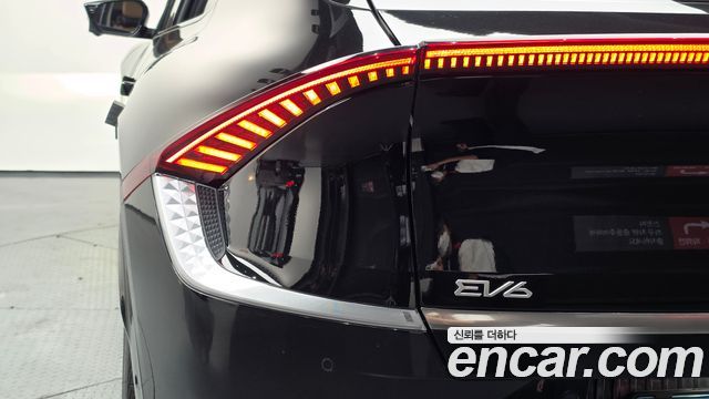 Kia EV6 2022 — photo 9