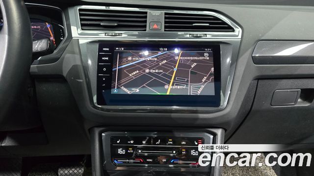 Volkswagen Tiguan 2021 — photo 15
