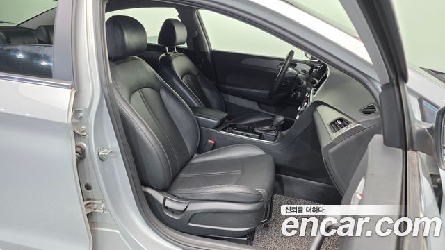 Hyundai Sonata 2019 — photo 11
