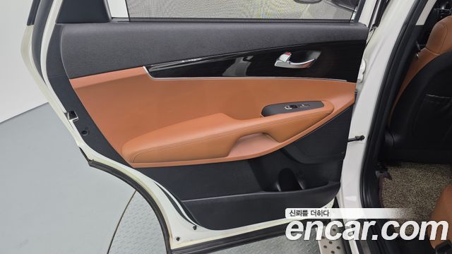 Kia Sorento 2019 — photo 15