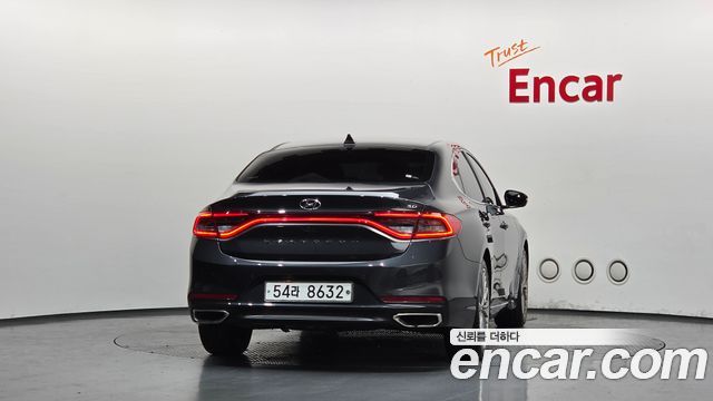 Hyundai Grandeur 2017 — photo 4