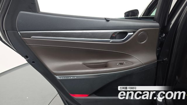 Hyundai Grandeur 2017 — photo 15