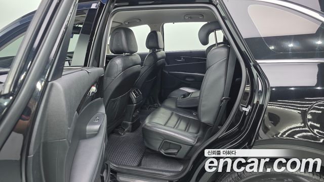 Kia Sorento 2016 — photo 12