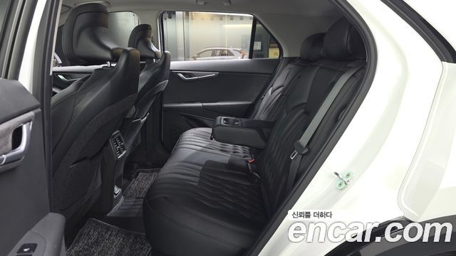Kia Niro 2023 — photo 17