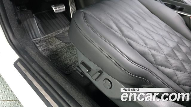 Kia Niro 2023 — photo 29