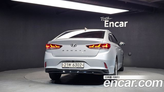 Hyundai Sonata 2018 — photo 4