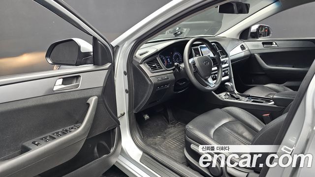 Hyundai Sonata 2018 — photo 10