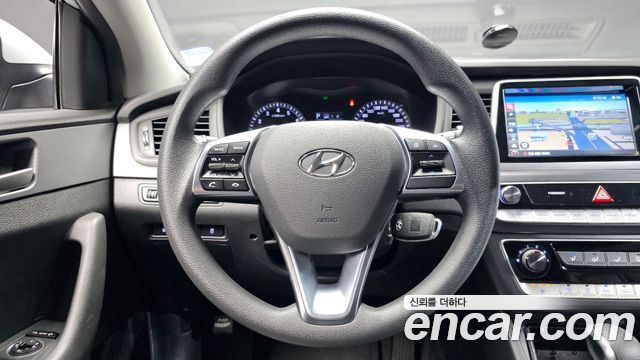 Hyundai Sonata 2018 — photo 13