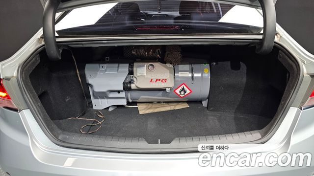 Hyundai Sonata 2018 — photo 18