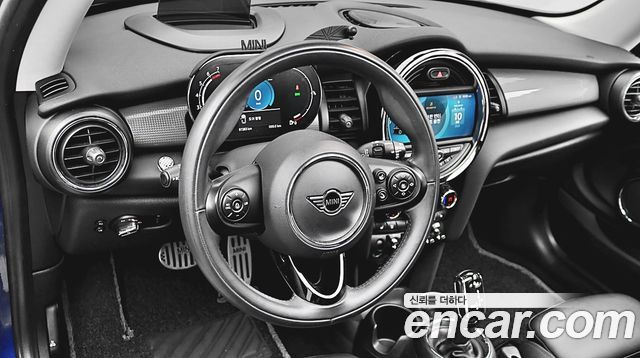 Mini Cooper 2021 — photo 8