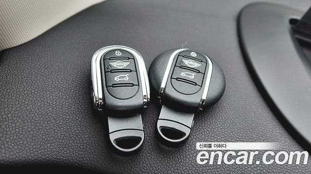 Mini Cooper 2021 — photo 11
