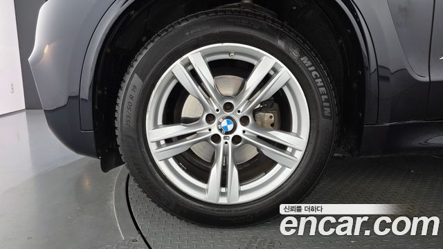 BMW X5 2018 — photo 5