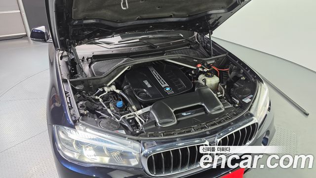 BMW X5 2018 — photo 6