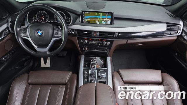 BMW X5 2018 — photo 7