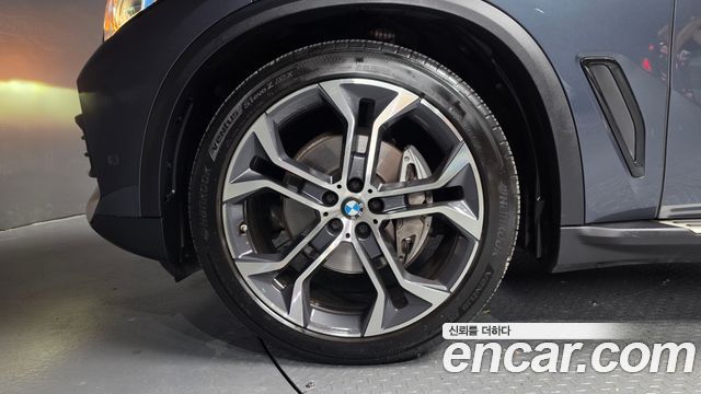 BMW X5 2022 — photo 5