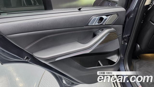 BMW X5 2022 — photo 15