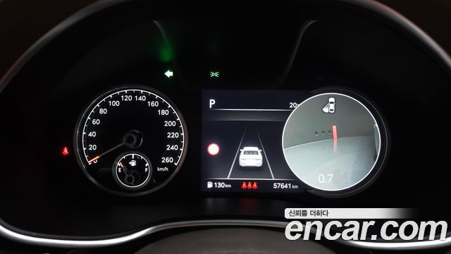 Genesis G80 2022 — photo 11