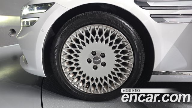 Genesis G80 2022 — photo 7