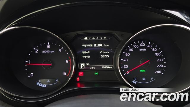 Kia Canival 2016 — photo 8