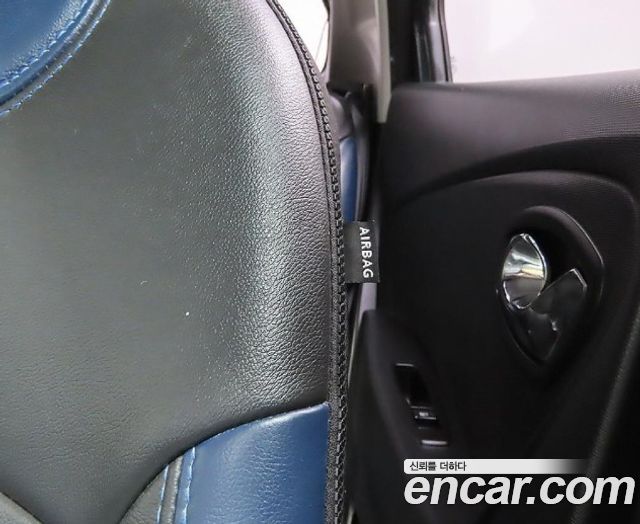 Renault Korea QM3 2015 — photo 13