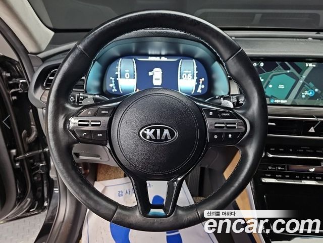 Kia K7 2020 — photo 9