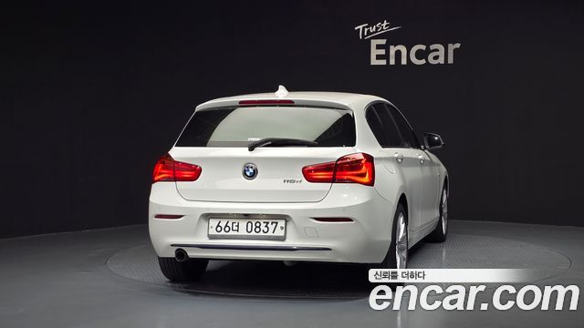 BMW 1-Series 2016 — photo 4