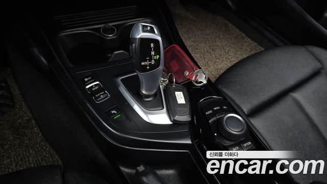 BMW 1-Series 2016 — photo 9