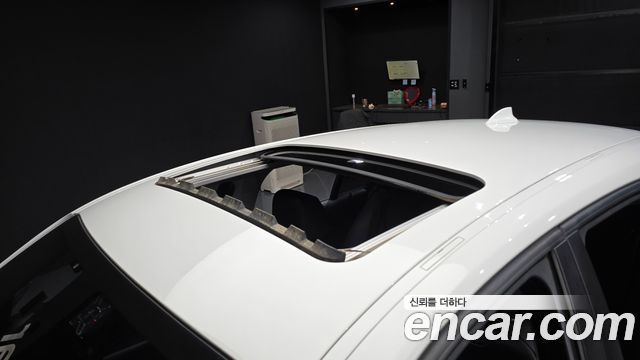 BMW 1-Series 2016 — photo 15