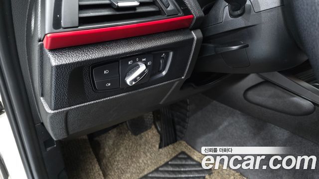 BMW 1-Series 2016 — photo 20