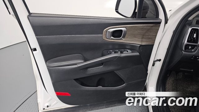 Kia Sorento 2021 — photo 14