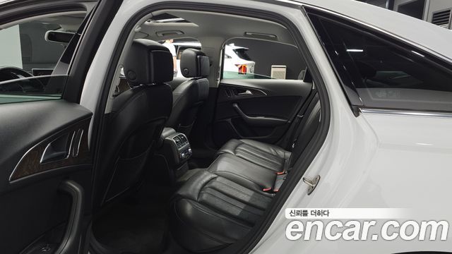 Audi A6 2016 — photo 12