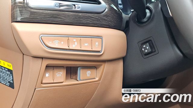 Genesis G90 2019 — photo 12