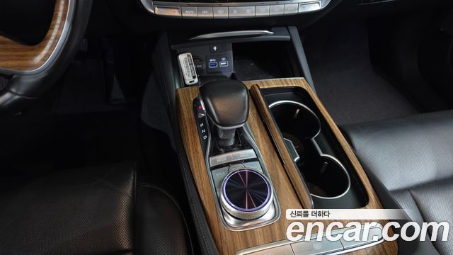 Kia K9 2022 — photo 12
