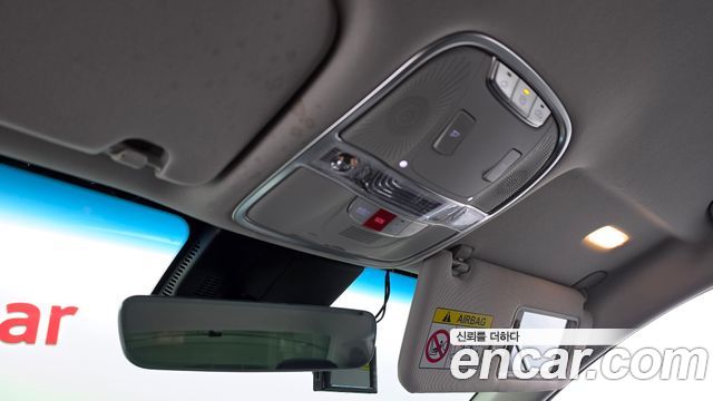 Kia K9 2022 — photo 25