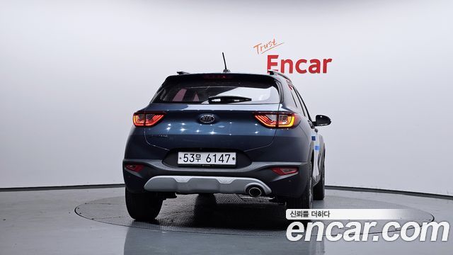 Kia Stonic 2018 — photo 4
