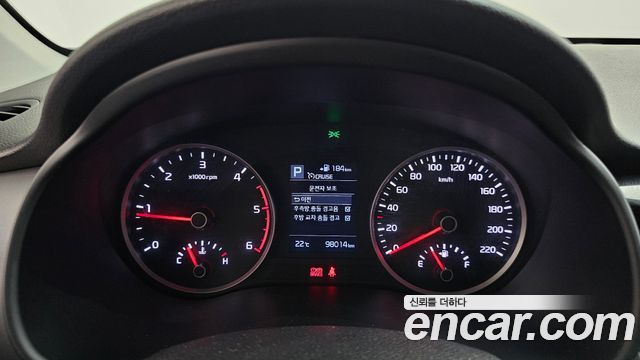 Kia Stonic 2018 — photo 11