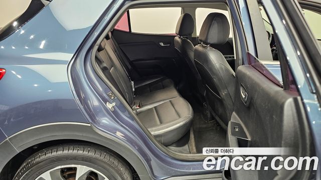 Kia Stonic 2018 — photo 17