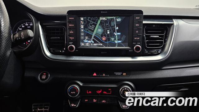 Kia Stonic 2018 — photo 19