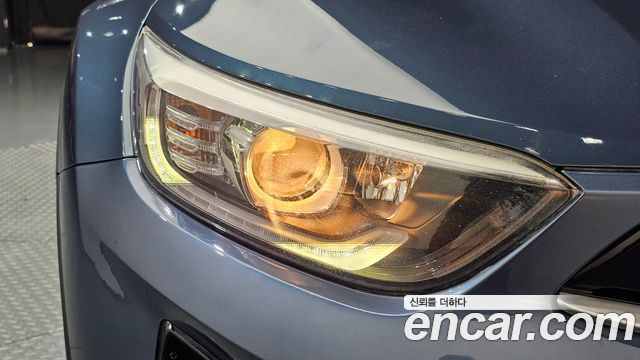 Kia Stonic 2018 — photo 8