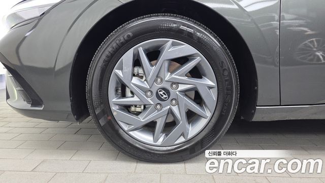 Hyundai AVANTE 2024 — photo 5