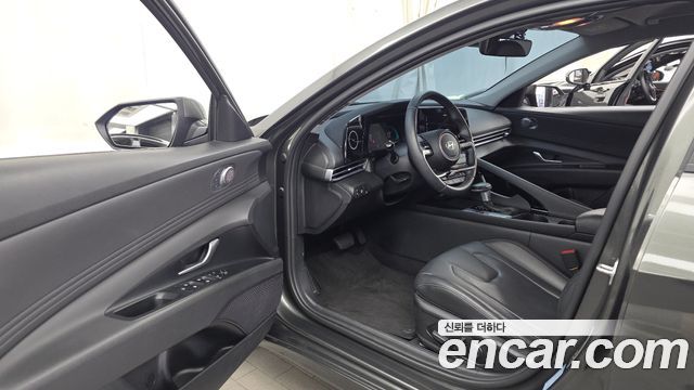 Hyundai AVANTE 2024 — photo 13