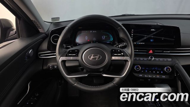 Hyundai AVANTE 2024 — photo 19
