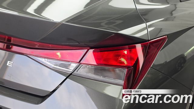 Hyundai AVANTE 2024 — photo 9