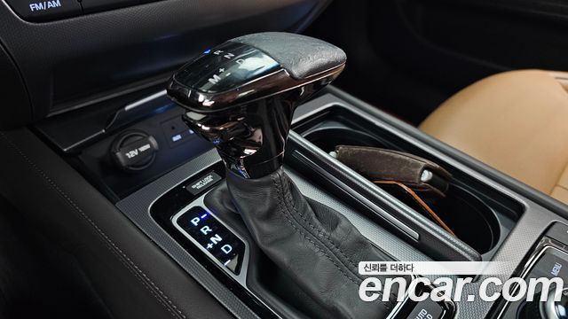 Hyundai Genesis 2016 — photo 9
