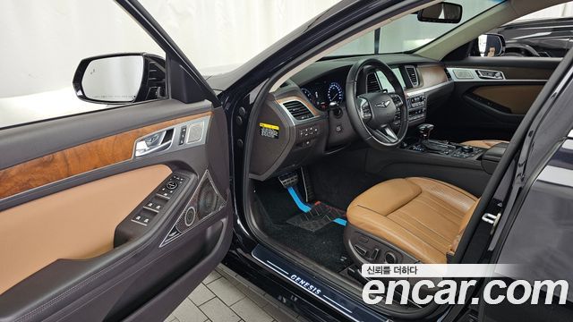 Hyundai Genesis 2016 — photo 10