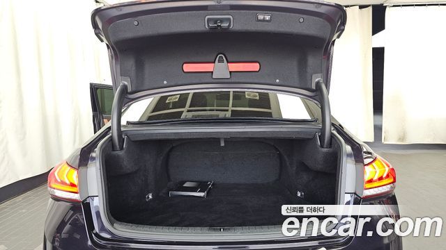 Hyundai Genesis 2016 — photo 20