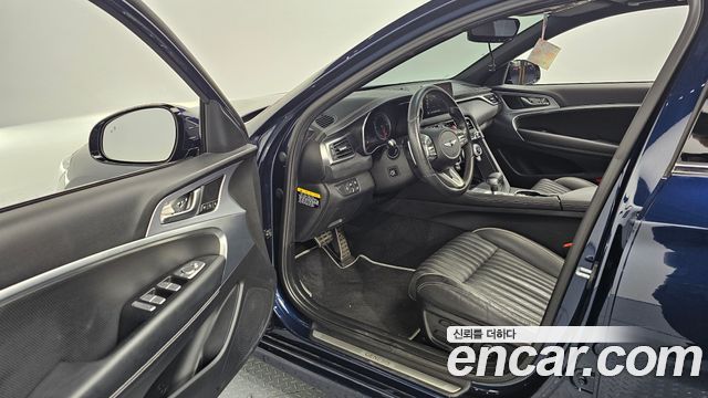 Genesis G70 2019 — photo 13